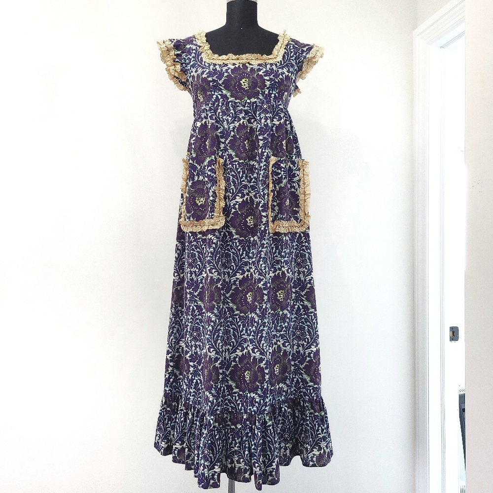 Vintage Dark Floral SquareNeck Witchy Purple Filagree Regency Maxi Dress